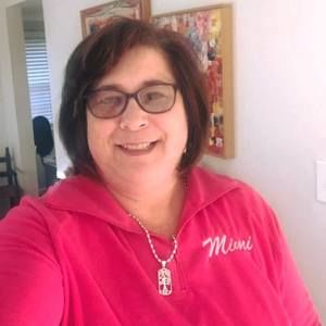 Meet your Posher, Holly